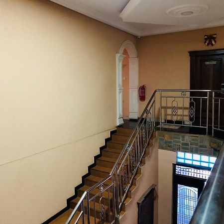 Dc Ambassadors Hotel Dawhwenya Екстер'єр фото